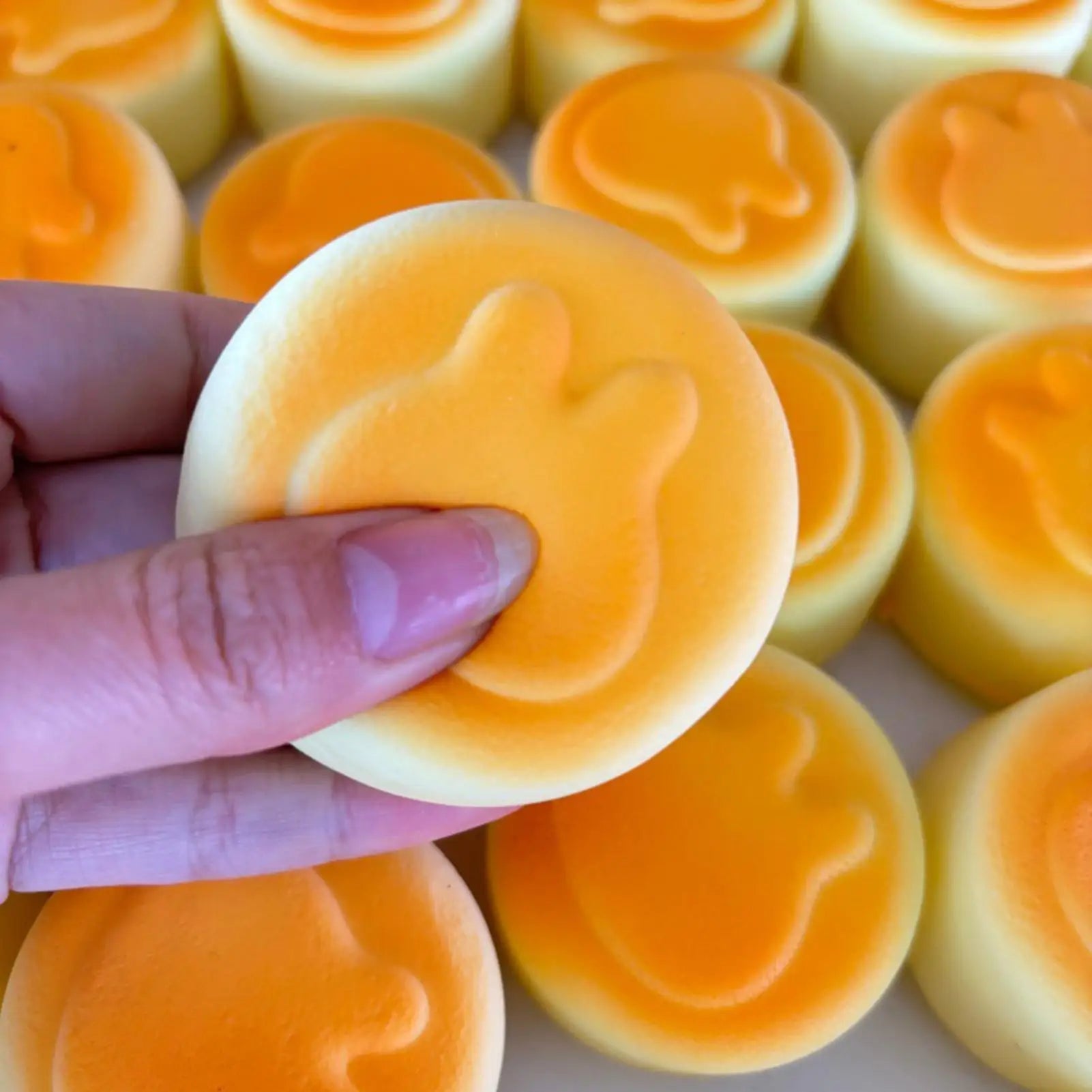 Rabbit cake squishy